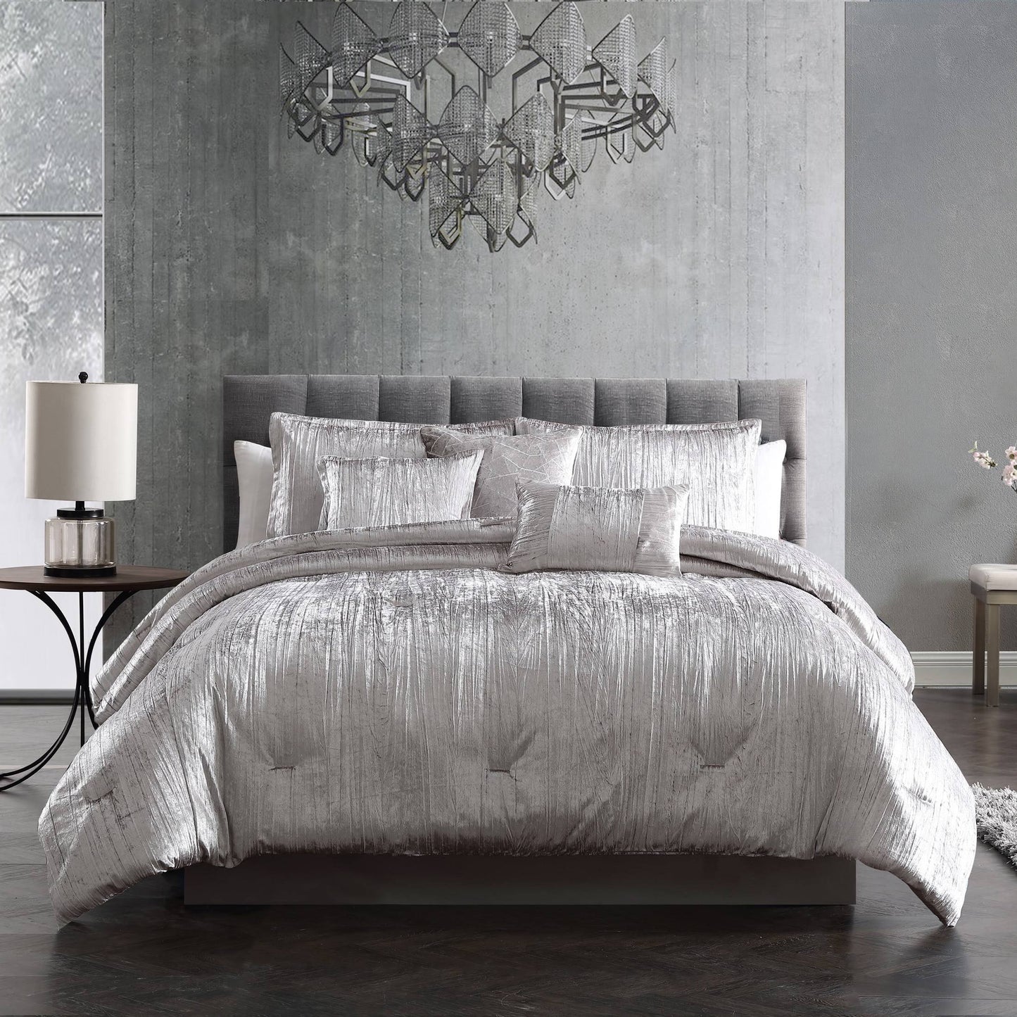 Home Turin Queen Black 7 Piece Comforter 84507