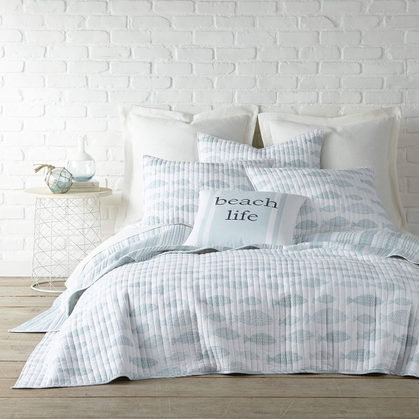 Home Aqua Breeze Reversible Quilt Set, Blue, Twin