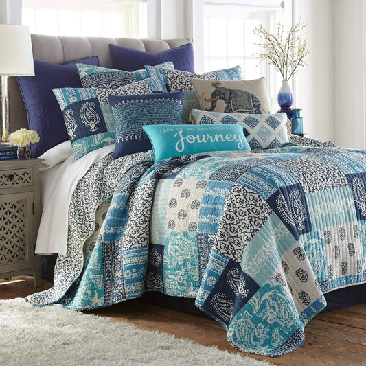 Home Chandra Quilt Set, Blue, Twin