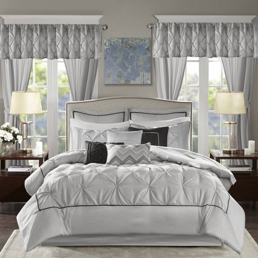 Home Co Paolo Comforter Set Size: Queen Purple