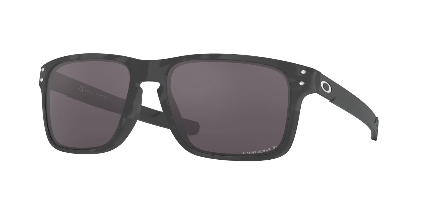 Holbrook Mix Sunglasses Matte Black Camo; Prizm Grey Polarized