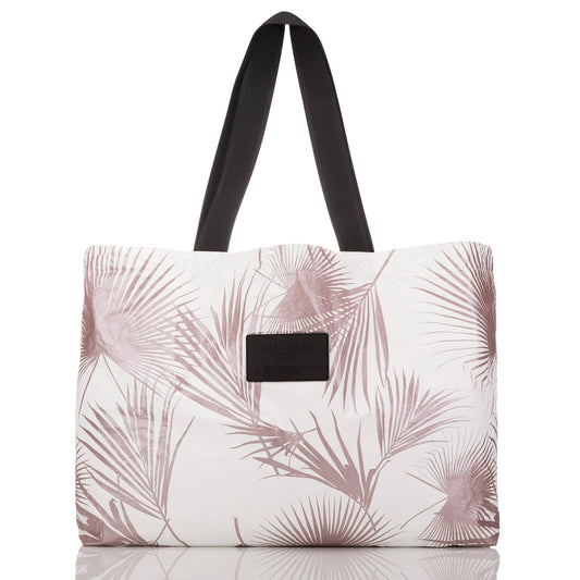 Holo Holo Tote | High Country Outfitters Palms Rose Gold / Os