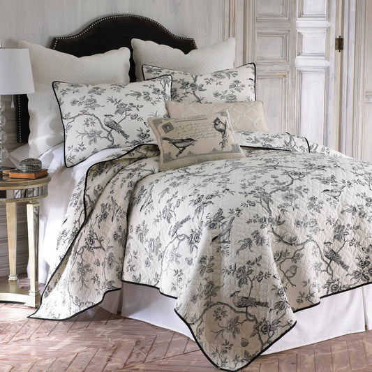 Home Black Toile Quilt Set, Twin