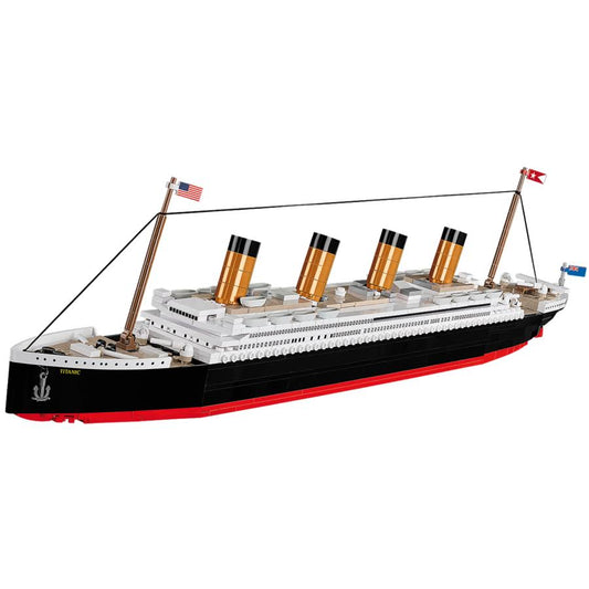 Historical Collection R.M.S. Titanic 1:450 Scale