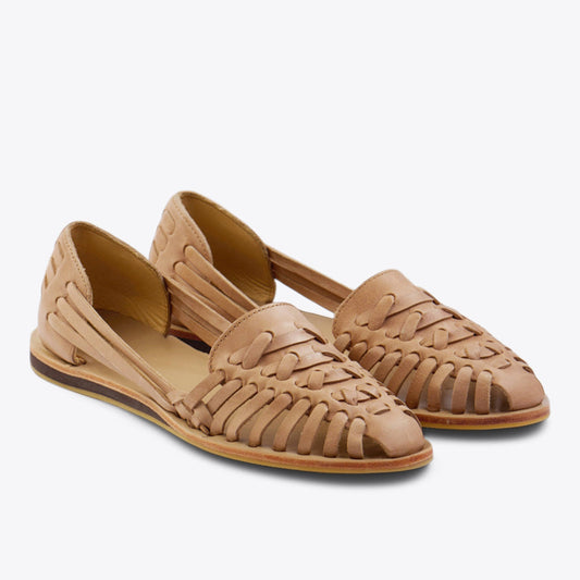 Huarache Sandal Almond Size 8.5 |