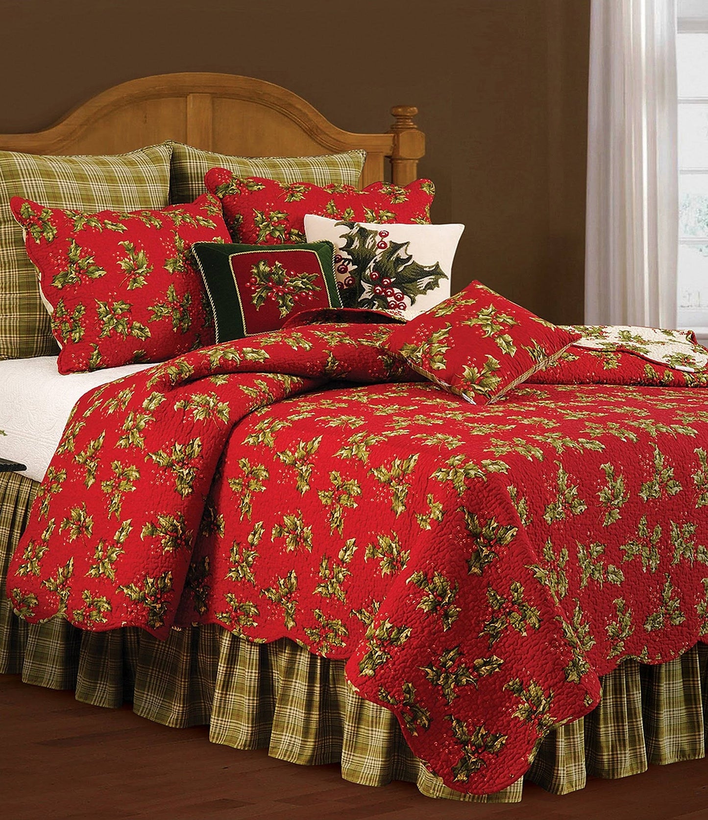 Holly Red Twin Quilt