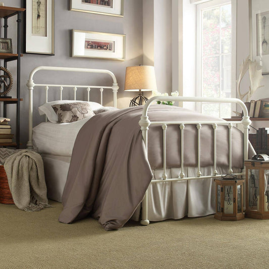 Home Nottingham Metal Spindle Bed, Size: Queen, White