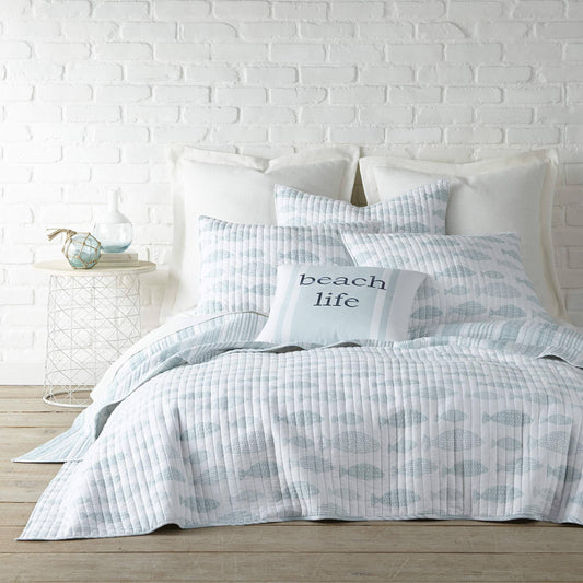 Home Aqua Breeze Reversible Quilt Set, Blue, Twin